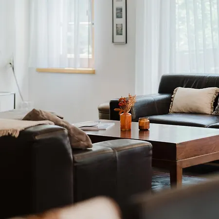 Апартаменты Haus Bor *