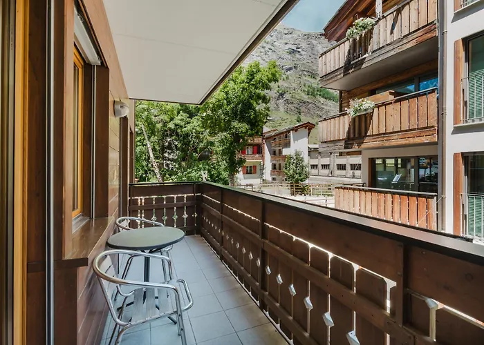 Haus Bor 公寓 *